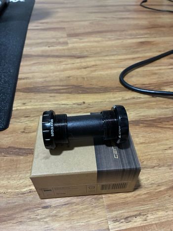 Used Rotor Ceramic BSA Shimano Bottom Bracket bike — image 2 of 12
