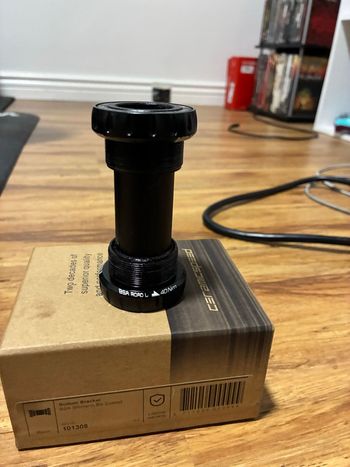 Used Rotor Ceramic BSA Shimano Bottom Bracket bike — image 3 of 12
