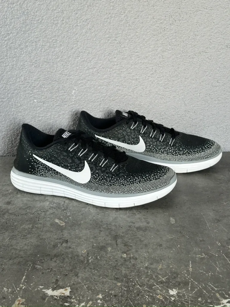 Used Nike Free RN Distance bike — image 5 of 8
