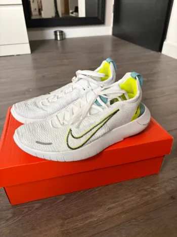 Used Nike Running Shoes Running Shoes