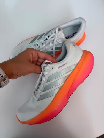 Used Supernova Rise 3 Running Shoes