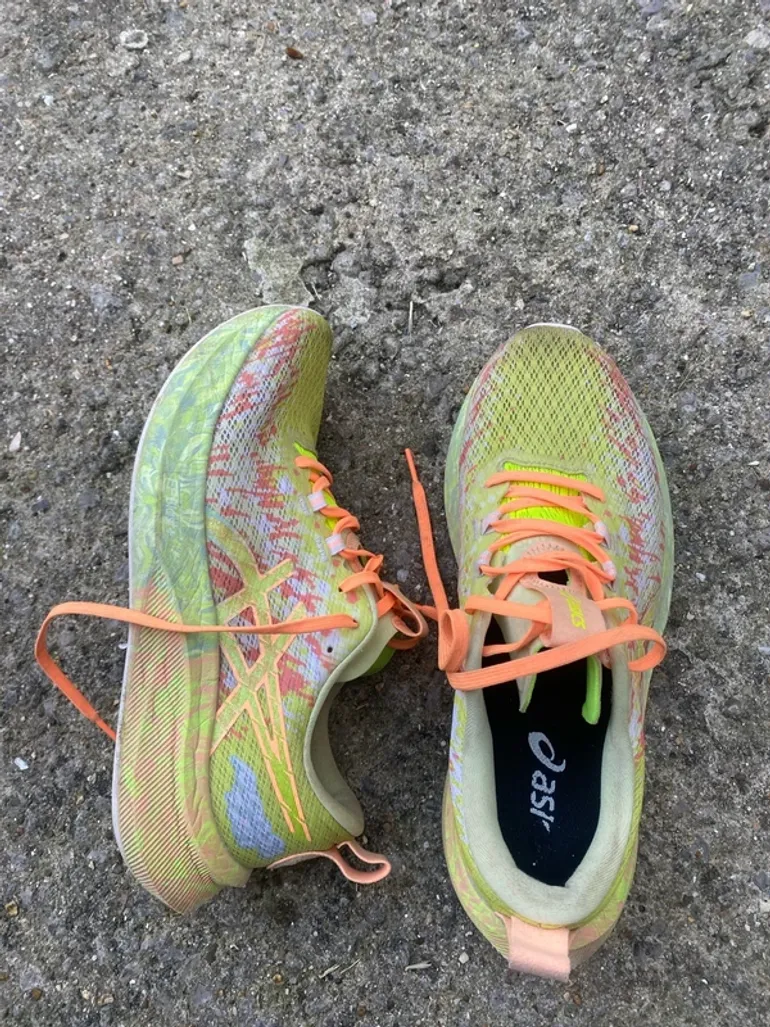 Used Asics Nossa Tri 16 bike — image 7 of 10