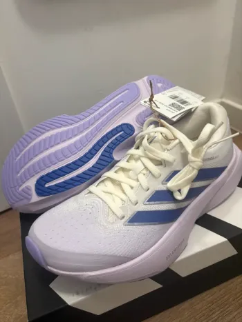 Used Supernova Rise Running Shoes