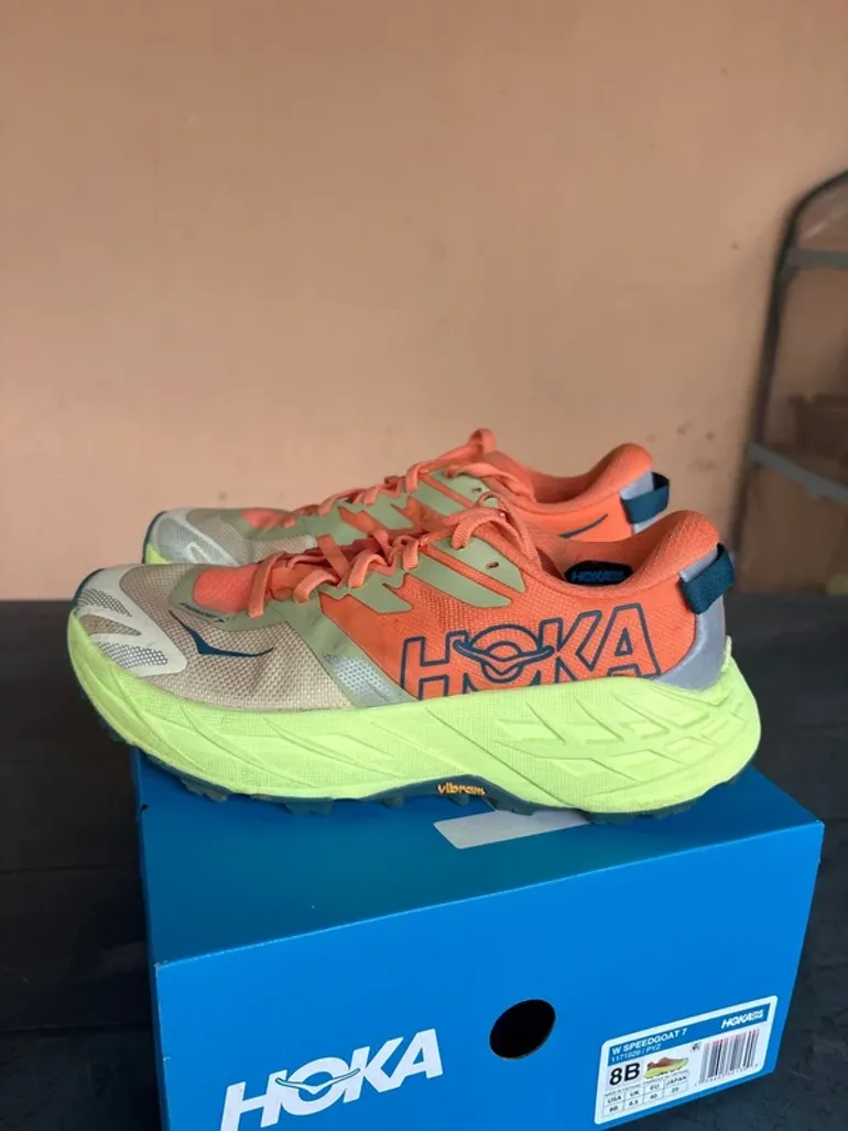 Used Hoka Speedgoat 7 bike — image 4 of 6