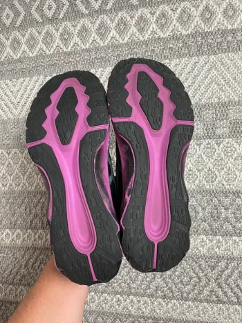 Used Asics Novablast bike — image 7 of 9