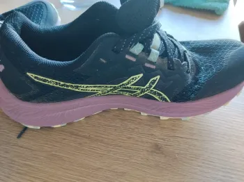Asics Trail- oder Wanderschuhe Running Shoes de segunda mano