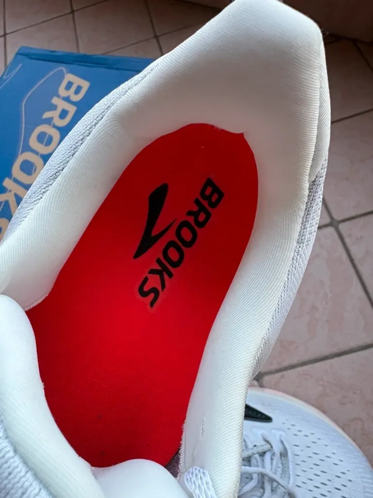 Used Brooks Glycerin Max bike — image 3 of 5