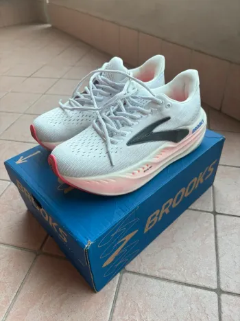 Used Brooks Glycerin Max Running Shoes