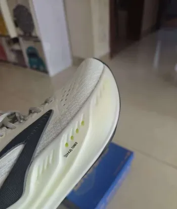 Used Brooks Glycerin Max bike — image 5 of 5