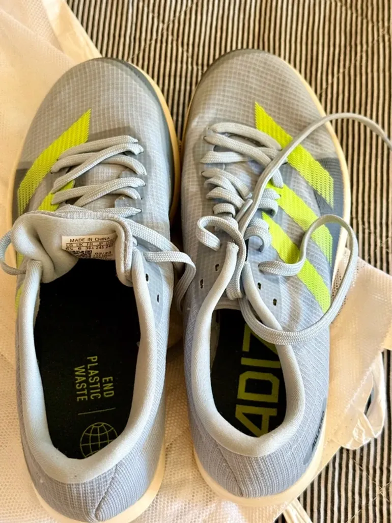 Adidas Weitsprungspikes bike d'occasion — image 6 sur 7