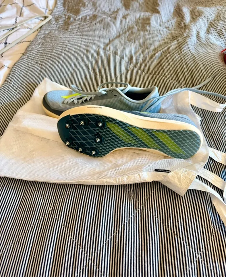Adidas Weitsprungspikes bike d'occasion — image 2 sur 7