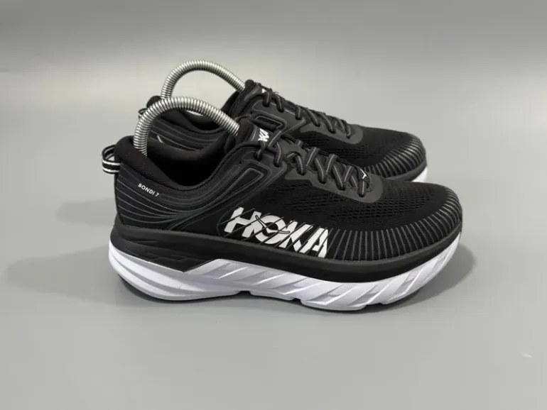 Used Hoka Bondi 7 Wide bike — image 4 of 11