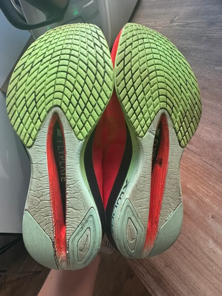Used Nike Vaporfly 4 bike — image 3 of 9