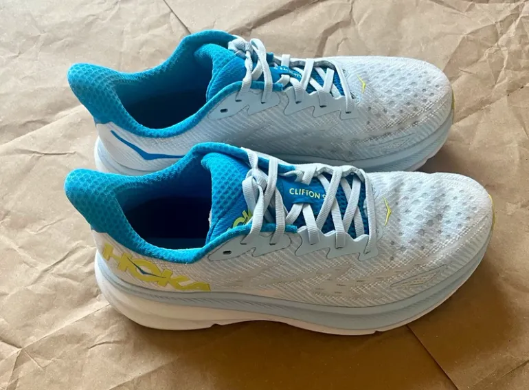 Hoka Clifton 9 bike d'occasion — image 11 sur 11