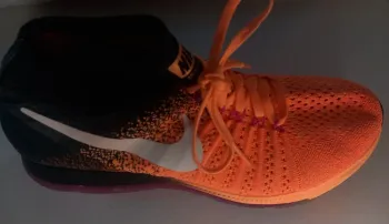 Orange All Out Running Shoes d'occasion