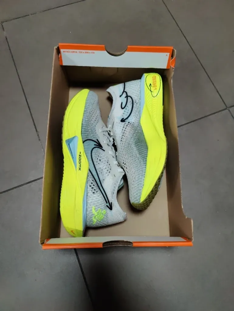 Käytetty Nike ZoomX Vaporfly 3 bike — kuva 10 / 11