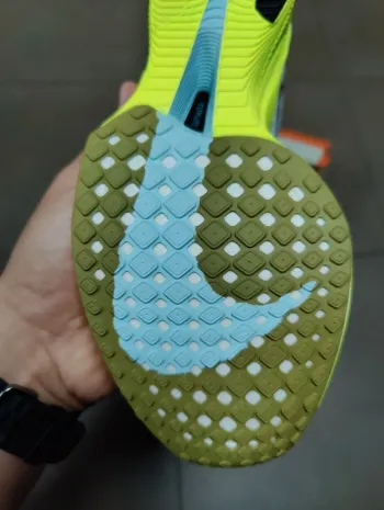 Käytetty Nike ZoomX Vaporfly 3 bike — kuva 9 / 11