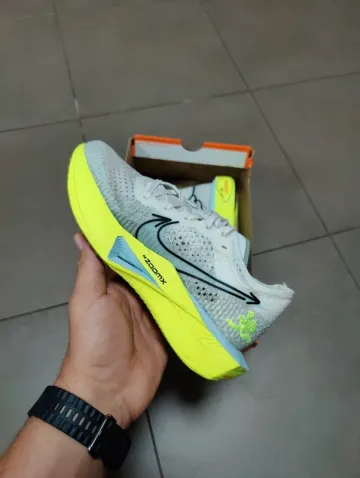 Used Nike ZoomX Vaporfly 3 Running Shoes