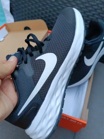 Brugt Nike Revolution 6 bike — billede 4 af 6