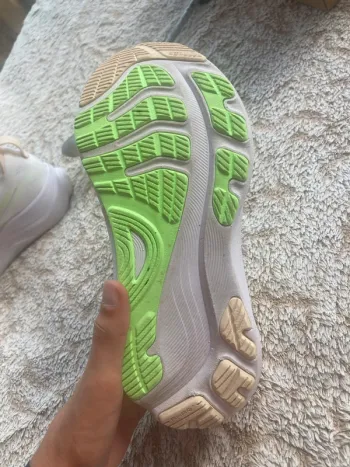 Used Asics Gel Kayano bike — image 7 of 9