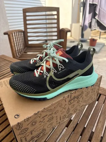 Brugt Pegasus React Trail 4 Running Shoes