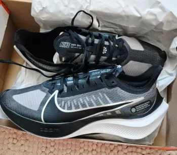 Brugt Nike Zoom Gravity Running Shoes