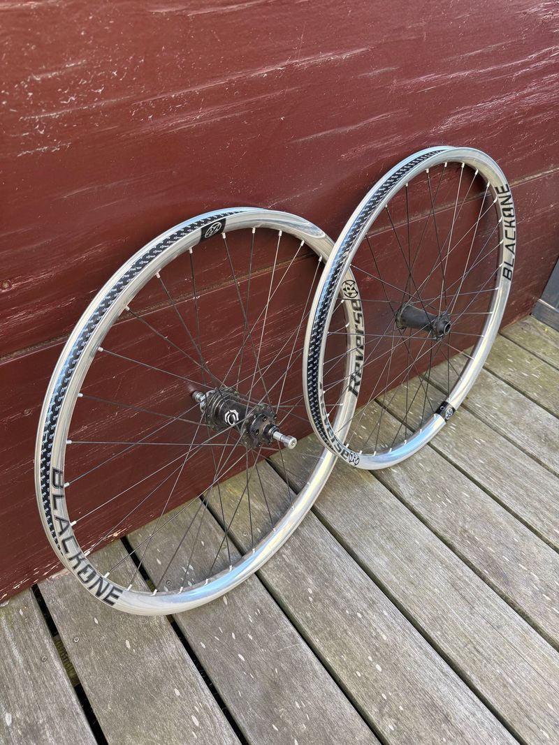 Used Industry Nine Hydra / Reverse Blackone /Dartmoor Wheels