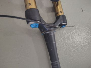 Used Fox Float FIT4 Factory Fork bike — image 5 of 10