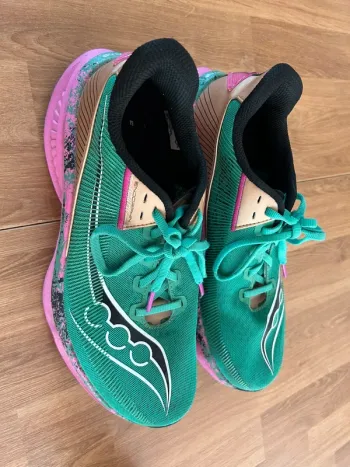 Saucony Endorphin Azura bike d'occasion — image 2 sur 4