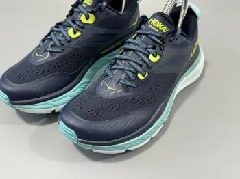 Hoka Stinson ATR 6 bike d'occasion — image 2 sur 12