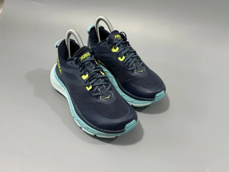 Hoka Stinson ATR 6 bike d'occasion — image 5 sur 12