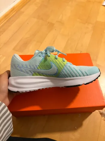 Gebrauchtes Nike Run Defy bike — Bild 3 von 10