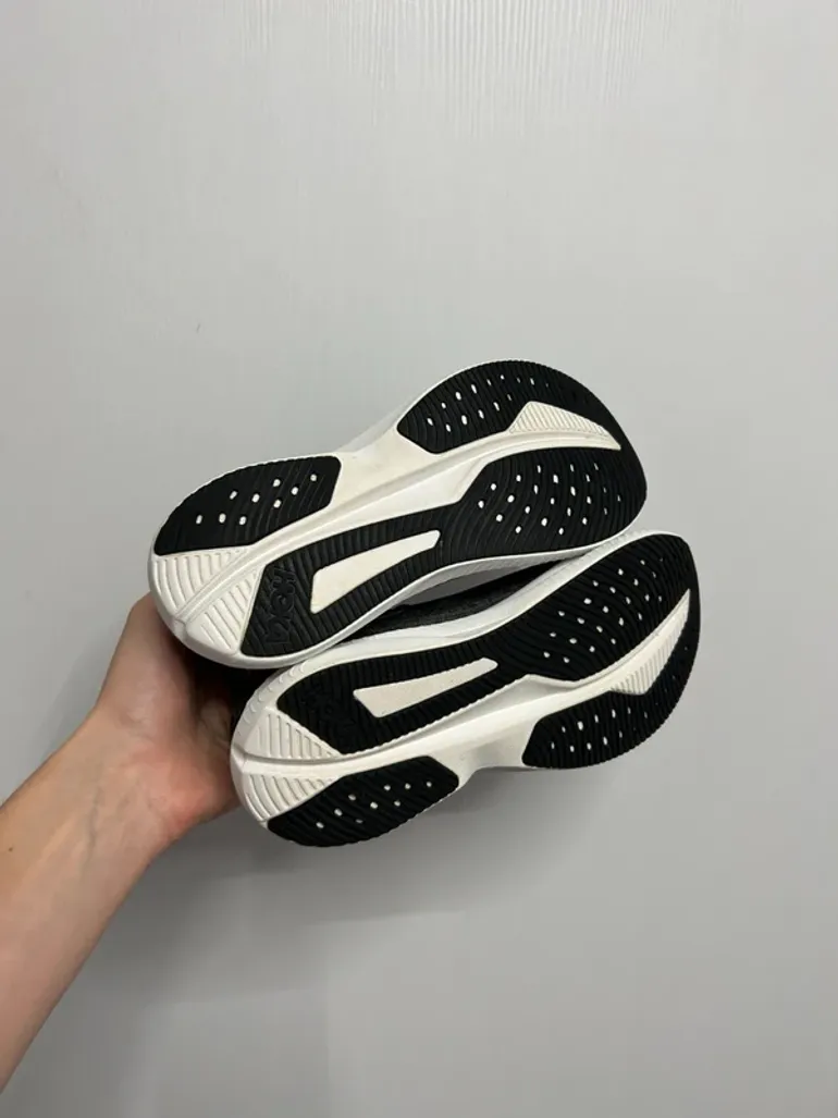 Gebrauchtes Hoka Mach 6 bike — Bild 3 von 10