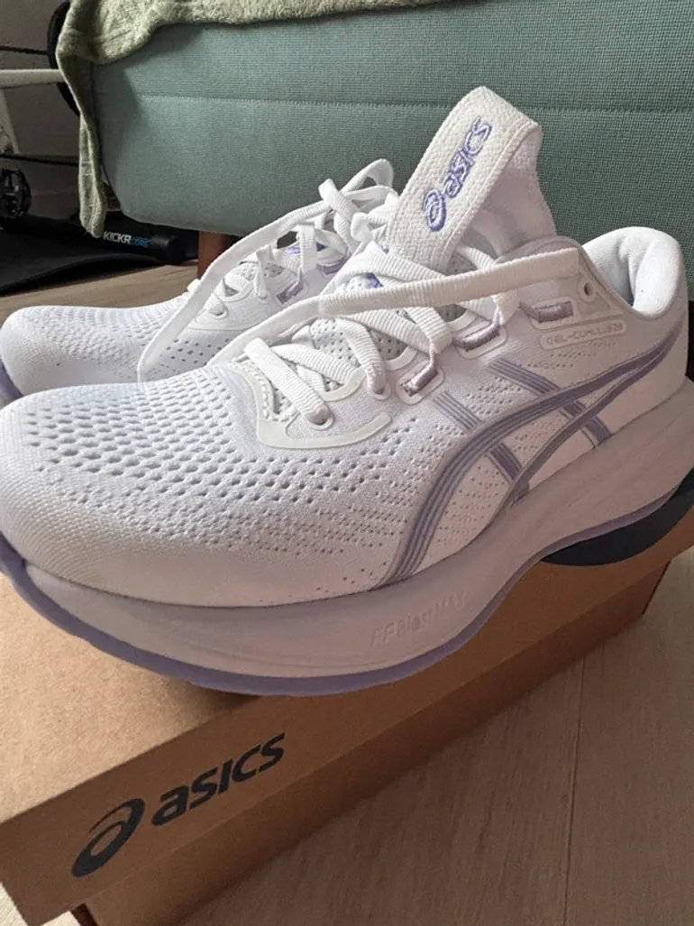 Used Asics GEL-Cumulus 28 bike — image 8 of 8