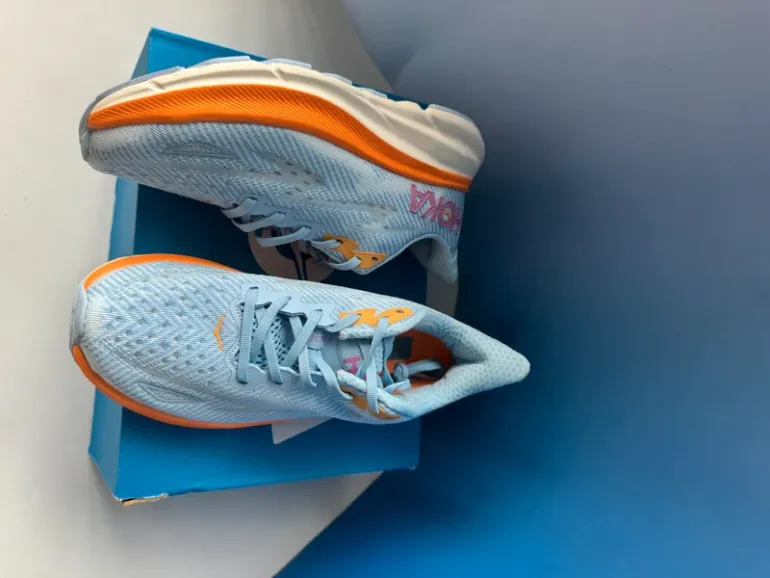 Used Hoka Running Shoes Size 40 bike — image 2 of 4