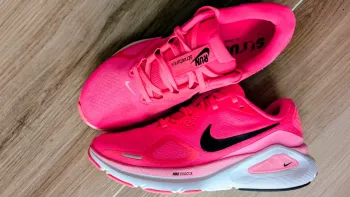 Použité Rose Nike Running Shoes 2026 bike — obrázek 4 z 12