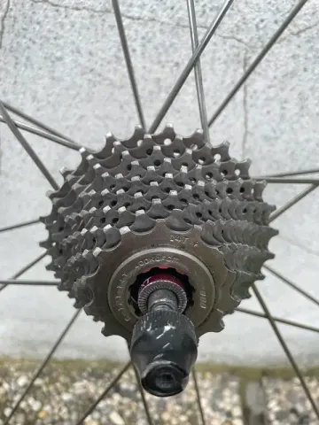 Corima 32mm Carbon Wheels bike de segunda mano — imagen 4 de 5