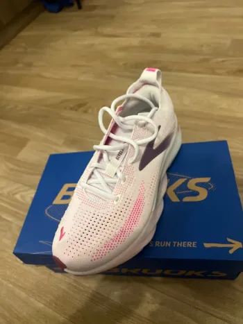 Brooks Adidași de alergare bike usato — immagine 3 di 20