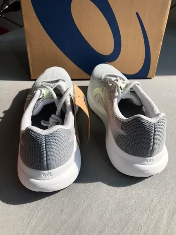 Použité Asics Gel Contend 10 bike — obrázek 5 z 7