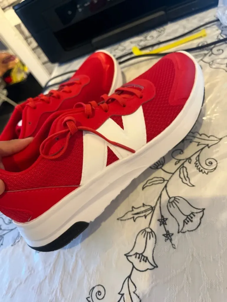 New Balance Shoes bike usato — immagine 2 di 3