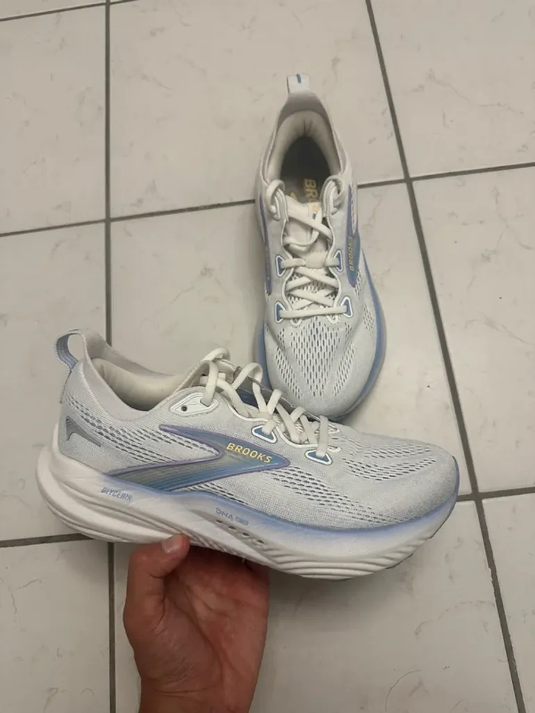 Used Brooks Glycerin bike — image 5 of 9