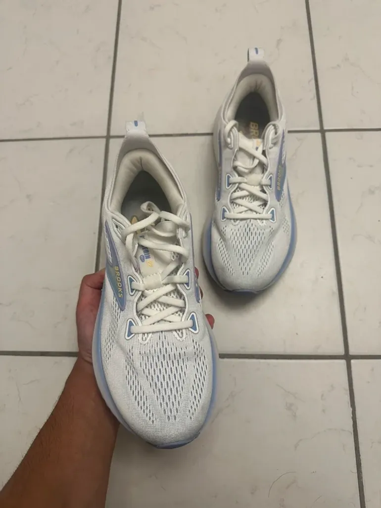 Used Brooks Glycerin bike — image 6 of 9