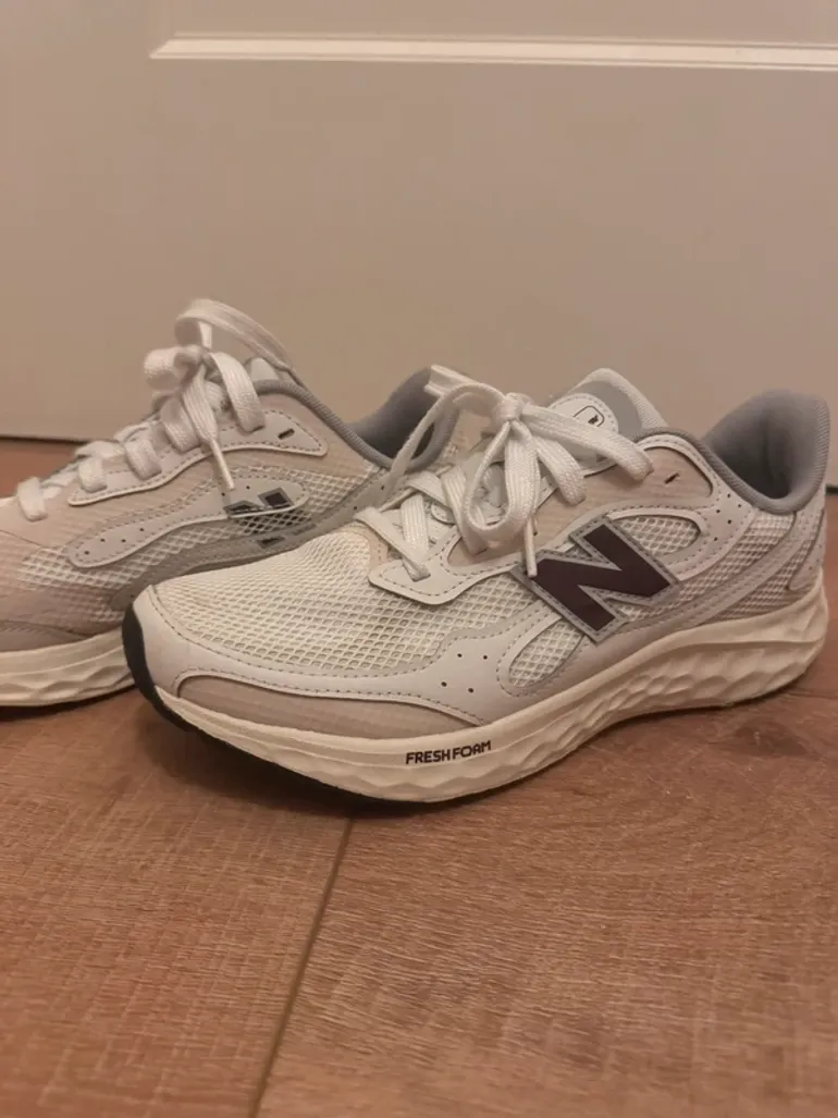 New Balance FreshFoam Arishi v4 bike d'occasion — image 3 sur 6