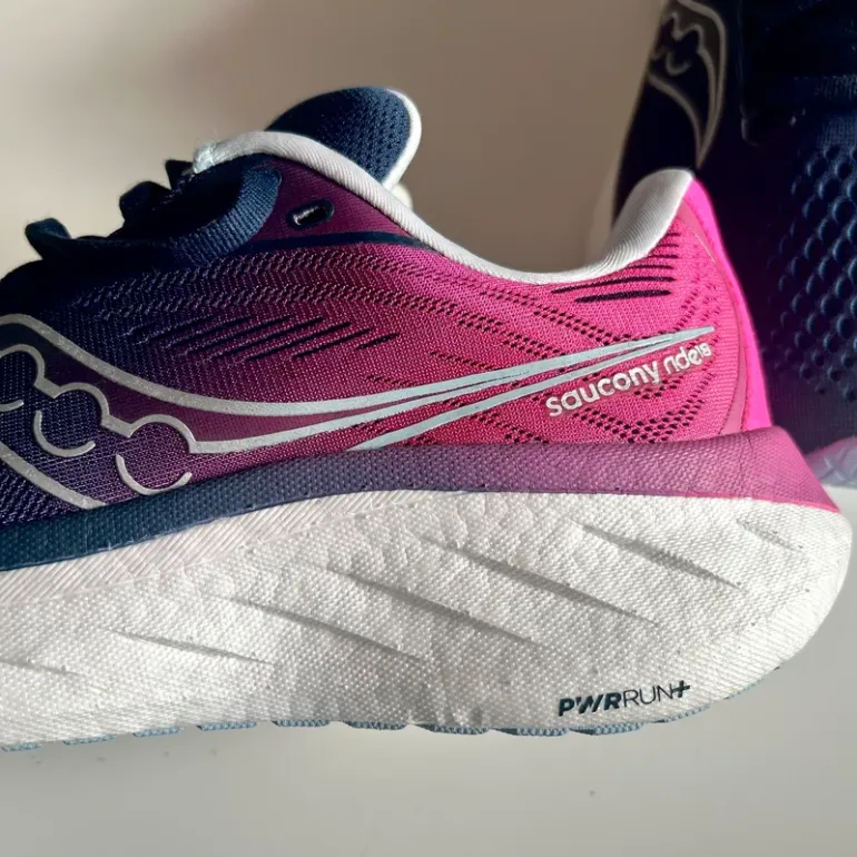 Tweedehands Saucony RIDE 18 bike — afbeelding 2 van 9