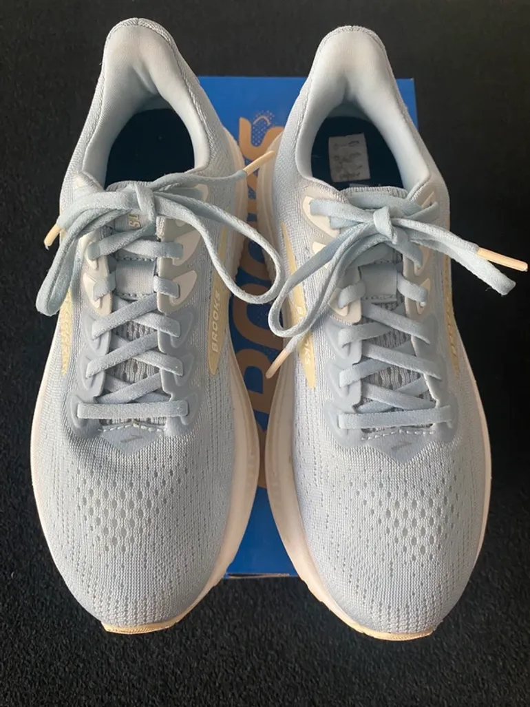 Used Brooks Ghost 17 bike — image 2 of 6