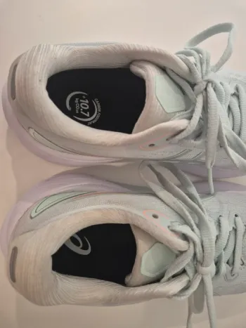 Używany Premium Gel-Kayano 30 bike — zdjęcie 10 z 12