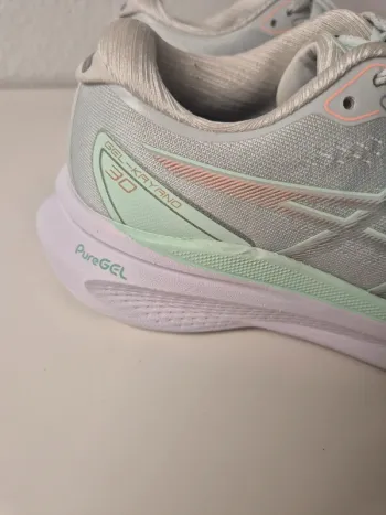Używany Premium Gel-Kayano 30 bike — zdjęcie 7 z 12