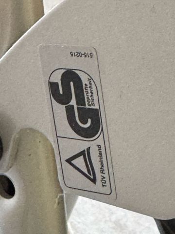 Used Thule 2 bici bike — image 6 of 6