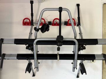 Used Thule 2 bici Cycling Accessories