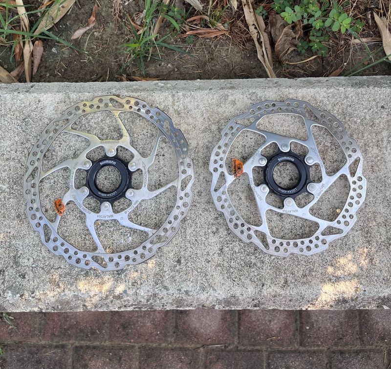 Shimano Set RT54 bike d'occasion — image 1 sur 9